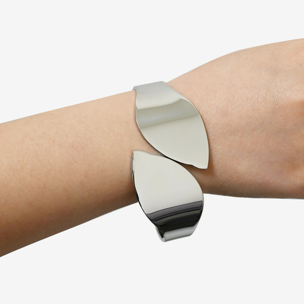 Bracciale Rigido a Molla
