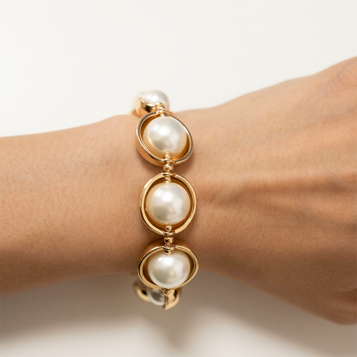 Bracciale con Perle e Pietre Rotonde
