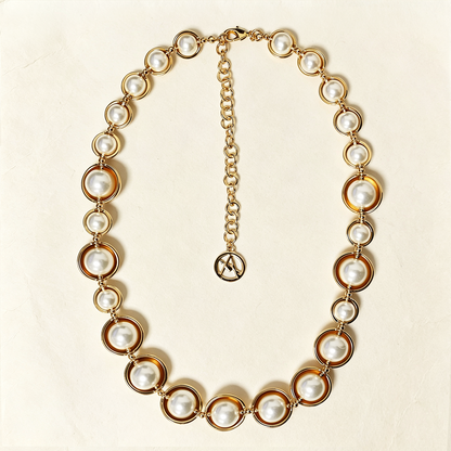 Collana con Perle e Pietre Rotonde