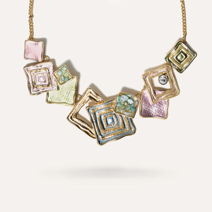 Collana Smaltata con Pietre e Strass