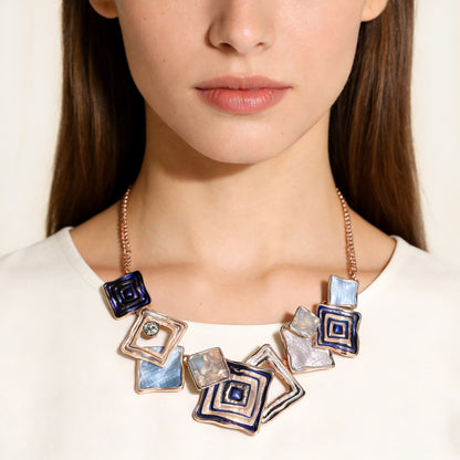 Collana Smaltata con Pietre e Strass