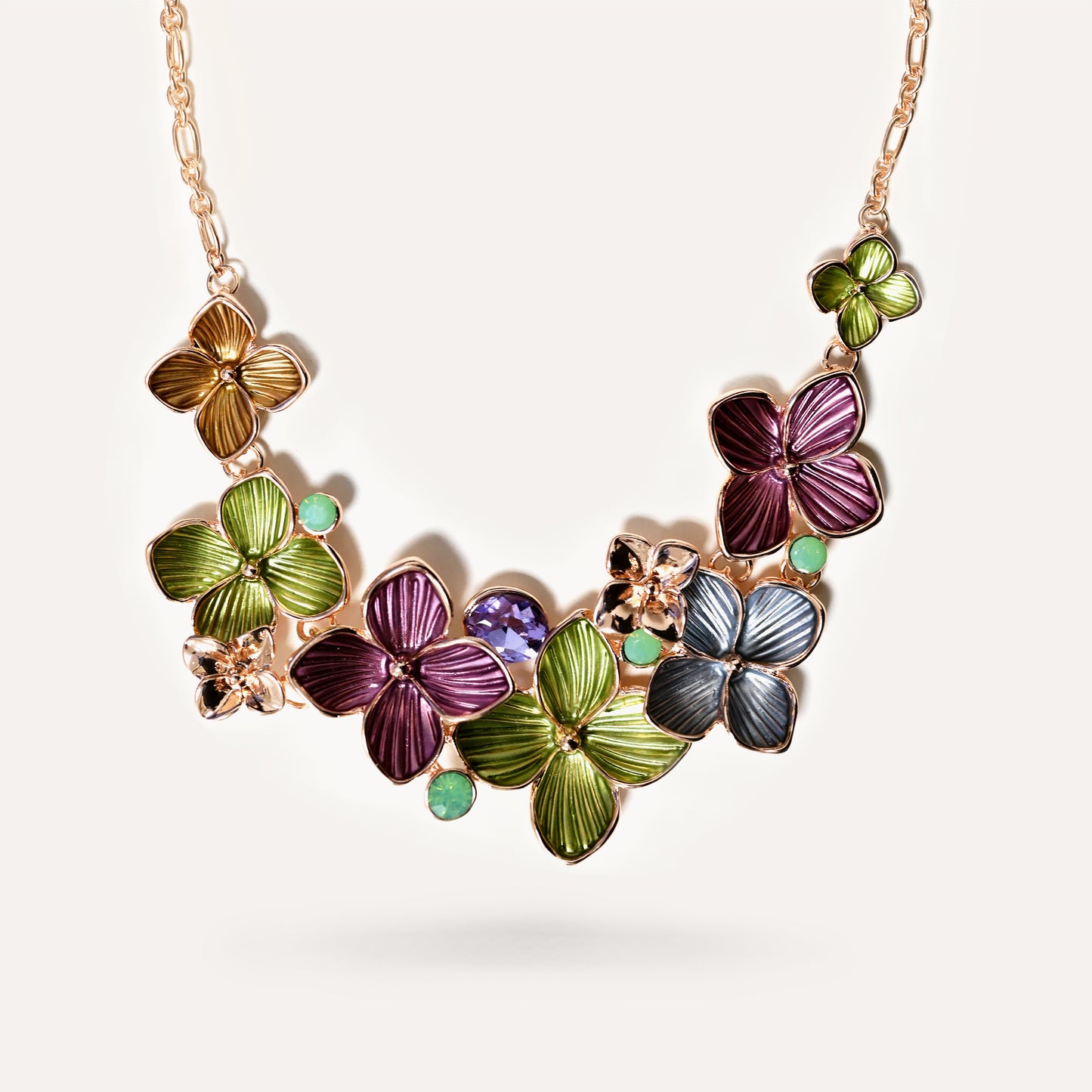 Collana con Fiori Smaltati e Strass